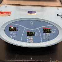 Thermo Scientific MaxQ 4450 Incubator Shaker image 2
